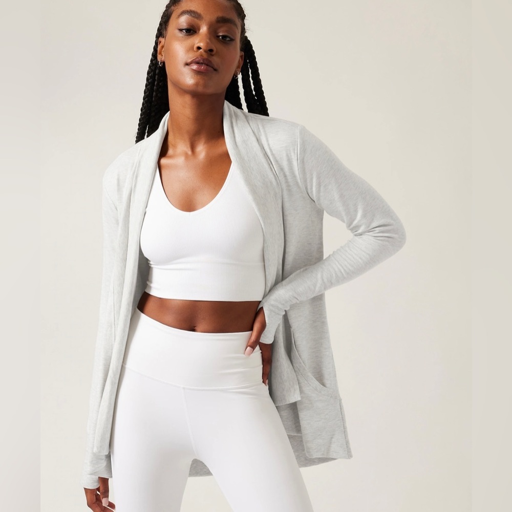 Athleta Pranayama Wrap in light heather gray